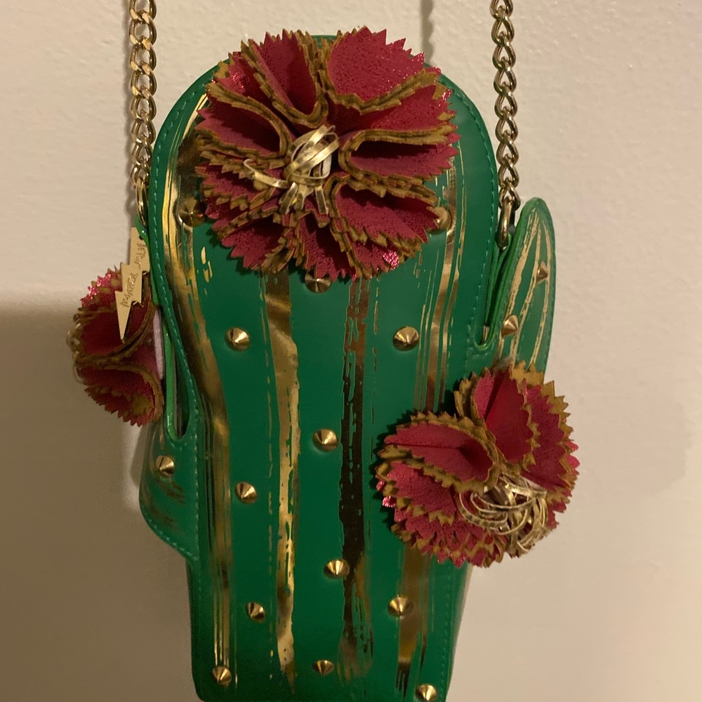 Brand new Betsey Johnson cactus purse